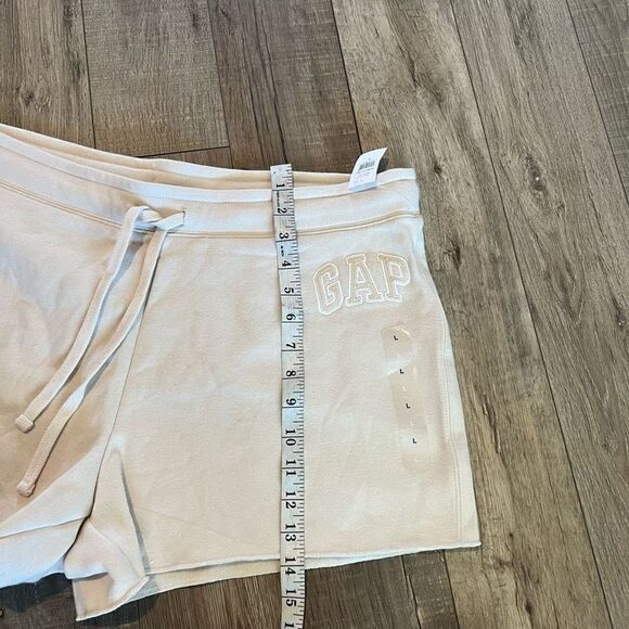 Gap women’s shorts size L - Picture 6 of 10